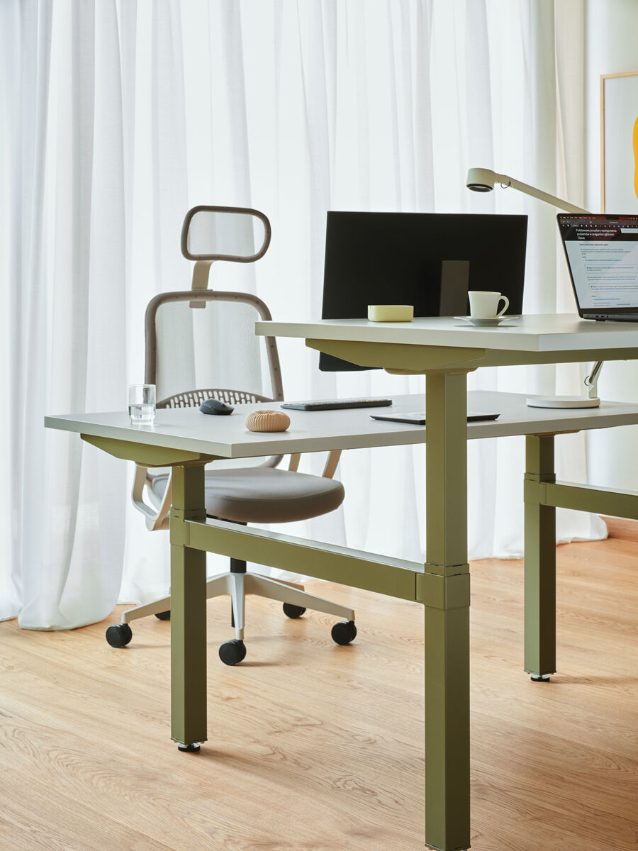 ASTRO　magazine Astro krzesło biurowe | .mdd | MDD