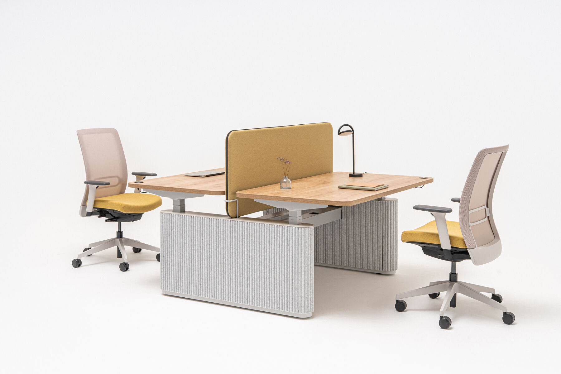 biurko bench regulowane elektrycznie, stelaż dwusilnikowy z zabudową Ogi Drive Bench