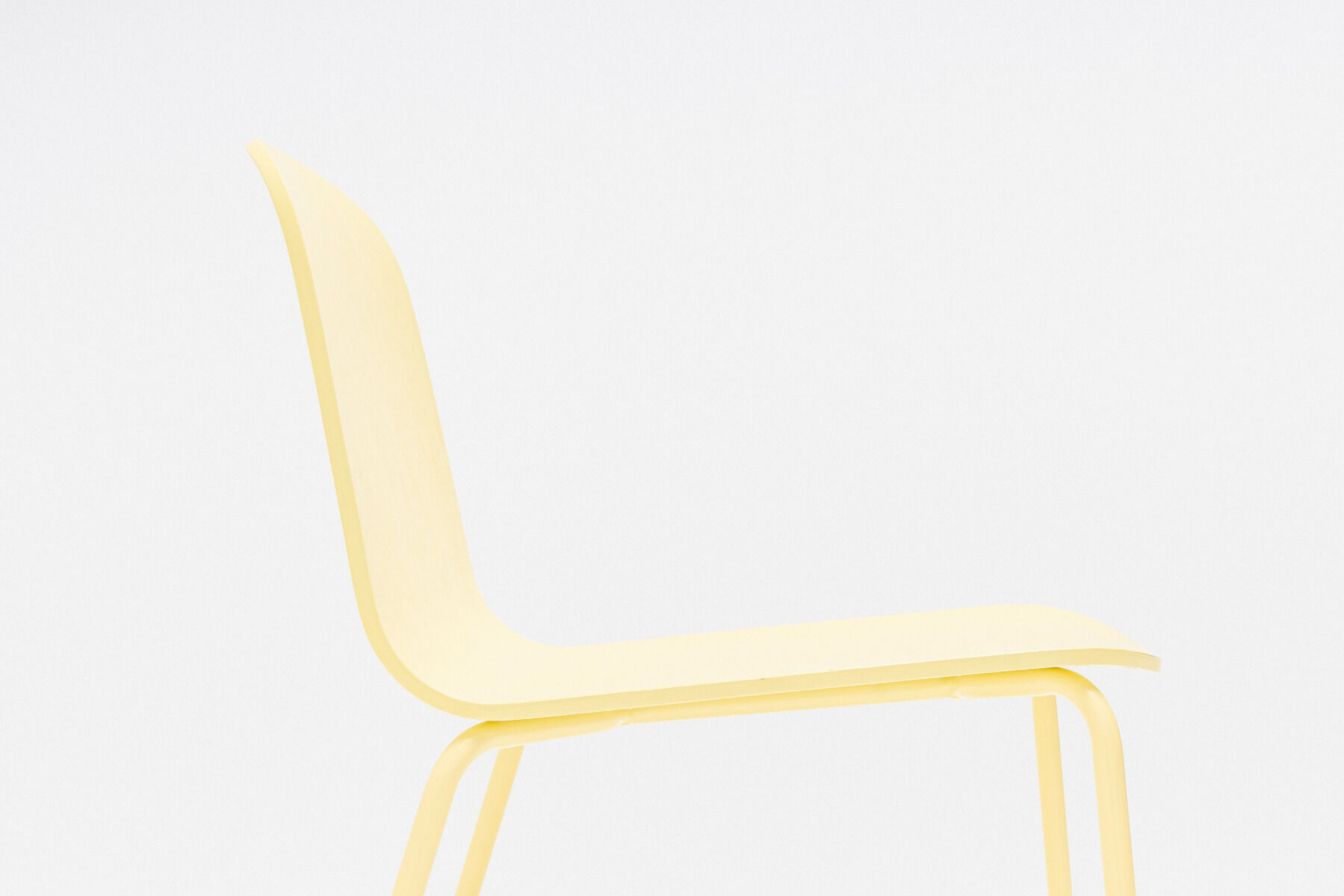 krzesło ze sklejki podstawa czworonożna metalowa Nud