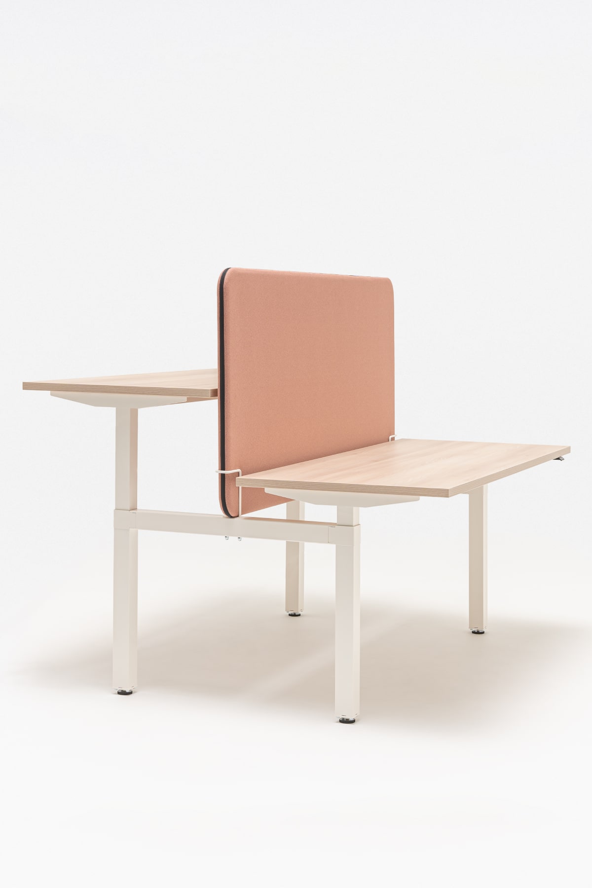 Biurka typu bench
