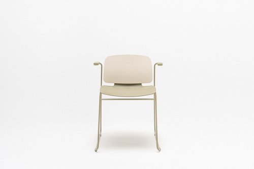 Jasne krzesełko z tworzywa